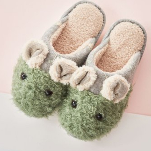 dudu town Shoes - 3/$10 Dudu Town Green sherpa Mouse slippers